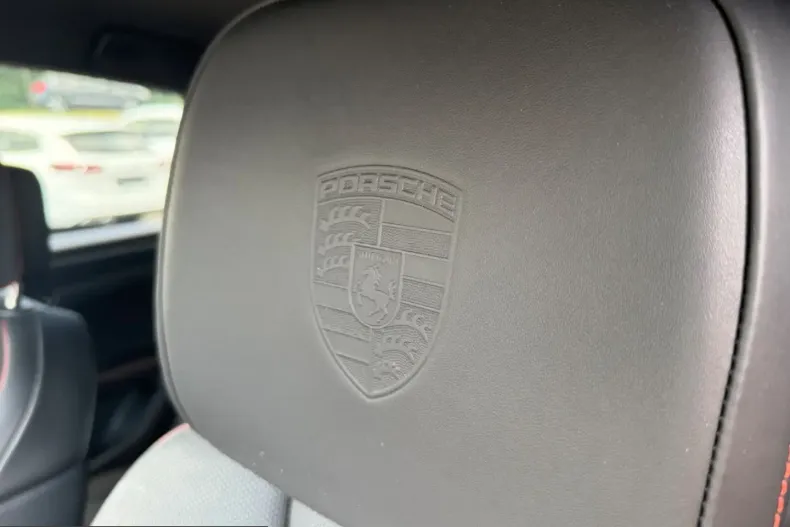 Porsche Macan din 2021 cu 45.200 km - oferta POR242547 - foto 27