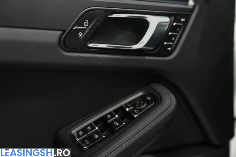 Porsche Macan din 2021 cu 74.256 km - oferta POR242549 - foto 12