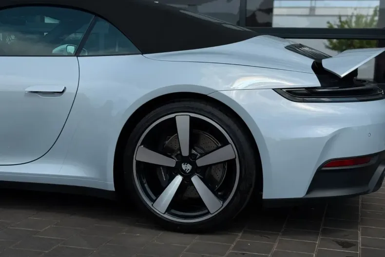 Porsche 992 din 2025 cu 9.000 km - oferta POR242552 - foto 10