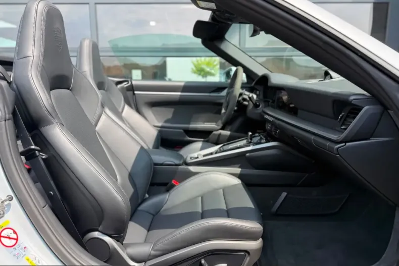 Porsche 992 din 2025 cu 9.000 km - oferta POR242552 - foto 14