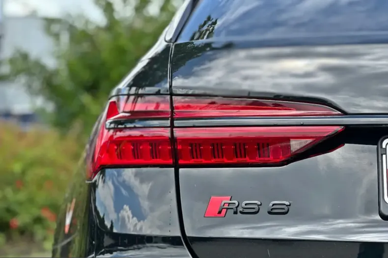 Audi RS6 din 2025 cu 14.290 km - oferta AUD242559 - foto 7