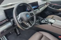 BMW i5 (Seria 5) din 2024 cu 68.553 km - oferta BMW242561 - foto 13