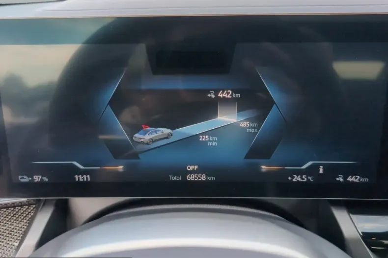 BMW i5 (Seria 5) din 2024 cu 68.553 km - oferta BMW242561 - foto 22