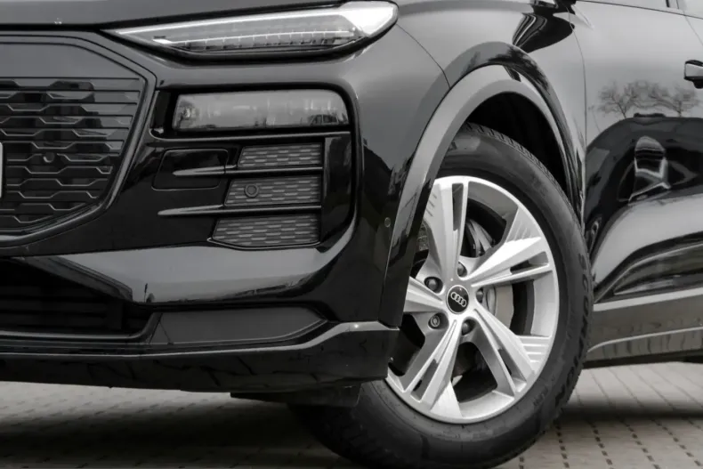 Audi Q6 din 2025 cu 17.805 km - oferta AUD242562 - foto 11