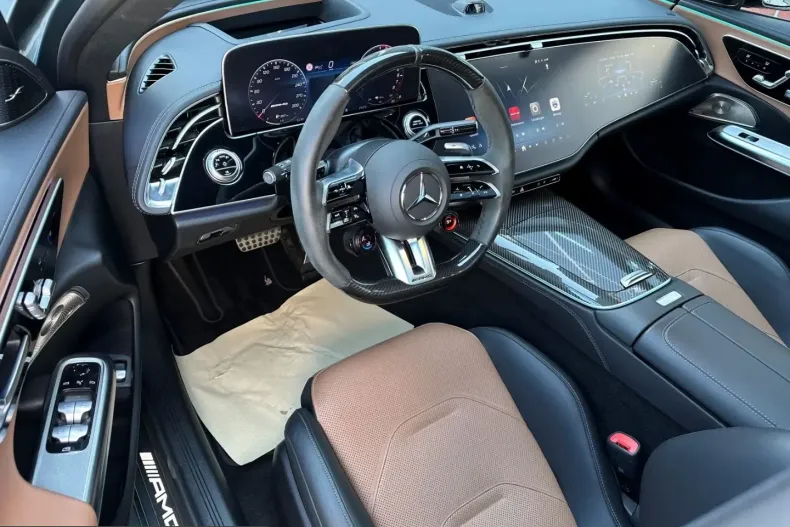 Mercedes-Benz E 53 AMG (Clasa E) din 2025 cu 38.336 km - oferta MER242565 - foto 6