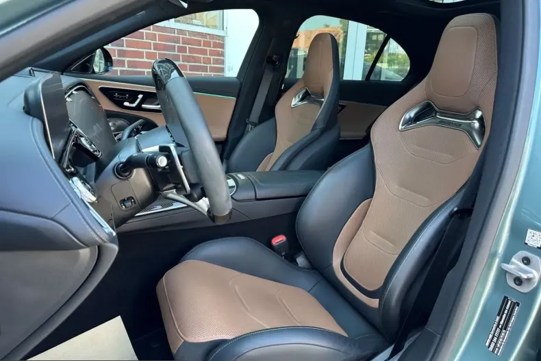 Mercedes-Benz E 53 AMG (Clasa E) din 2025 cu 38.336 km - oferta MER242565 - foto 18