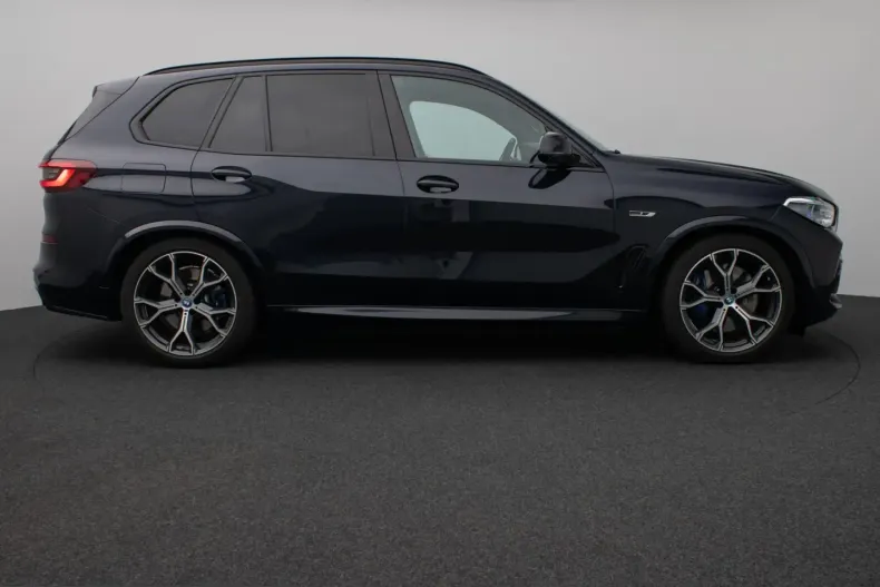 BMW X5 (Seria X) din 2023 cu 86.153 km - oferta BMW242567 - foto 4