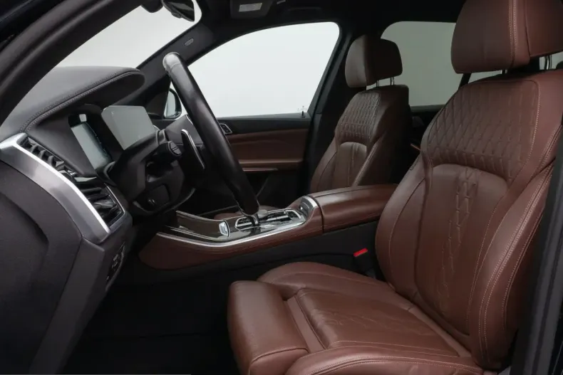 BMW X5 (Seria X) din 2023 cu 86.153 km - oferta BMW242567 - foto 32