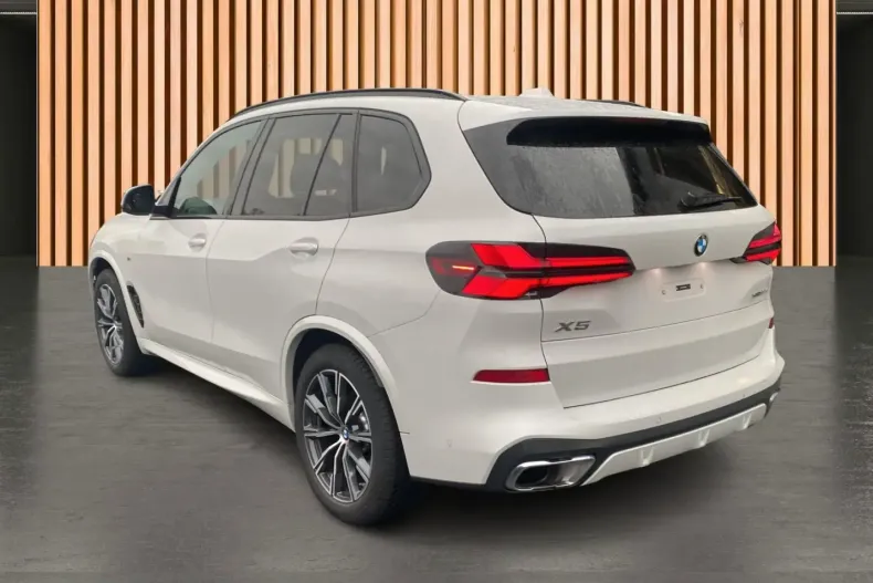 BMW X5 (Seria X) din 2024 cu 25.200 km - oferta BMW242571 - foto 2