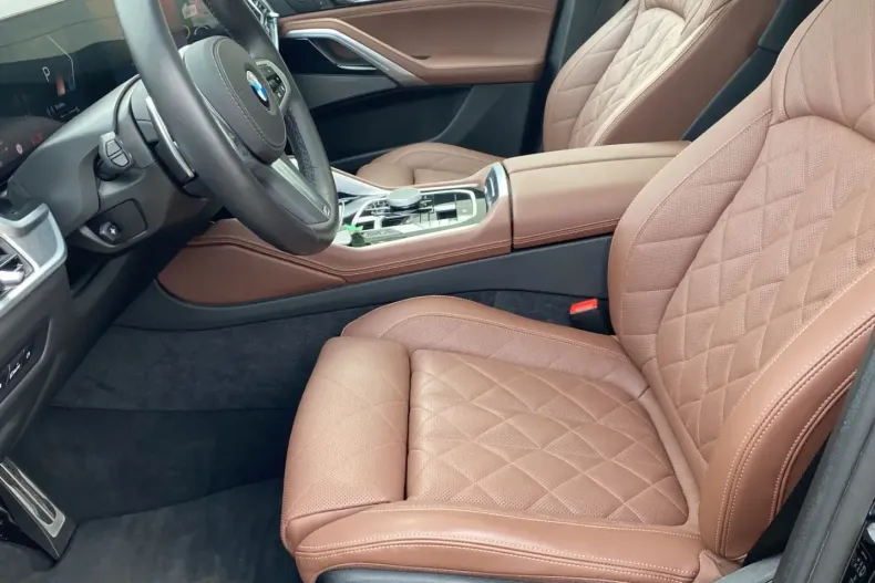 BMW X6 (Seria X) din 2024 cu 25.200 km - oferta BMW242573 - foto 2