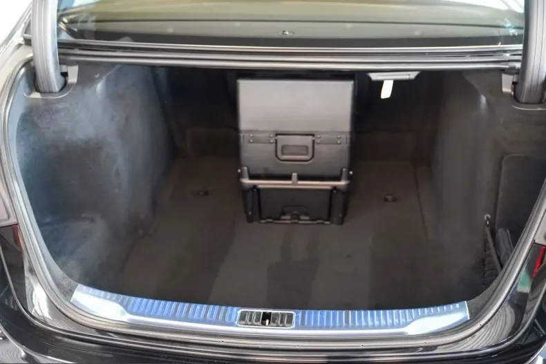 Mercedes-Benz S 450 (Clasa S) din 2025 cu 16.432 km - oferta MER242575 - foto 4