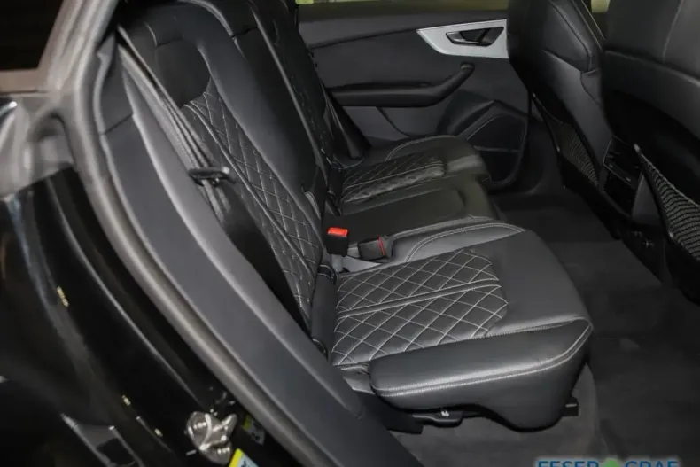 Audi Q8 din 2023 cu 46.050 km - oferta AUD242579 - foto 6