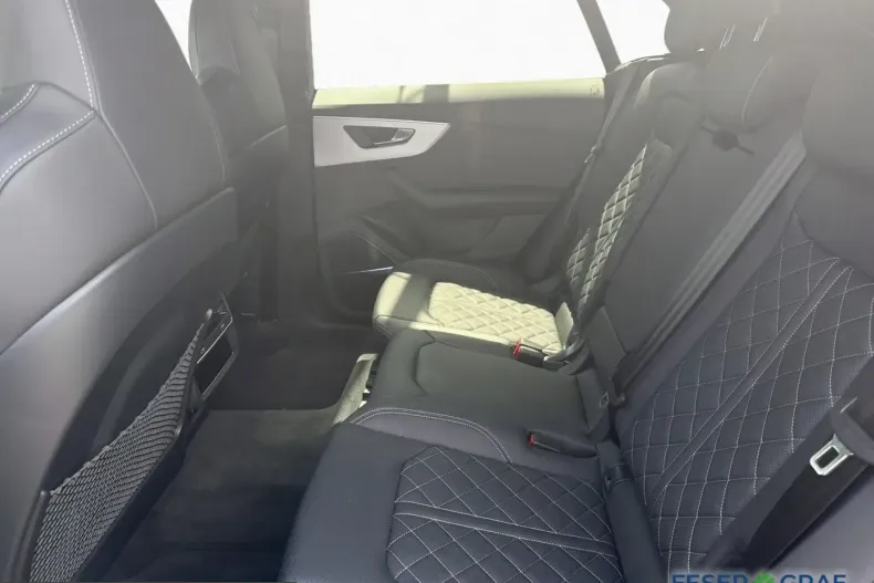 Audi Q8 din 2025 cu 10.150 km - oferta AUD242580 - foto 13