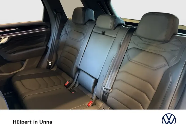 Volkswagen Touareg din 2025 cu 9.640 km - oferta VOL242583 - foto 8
