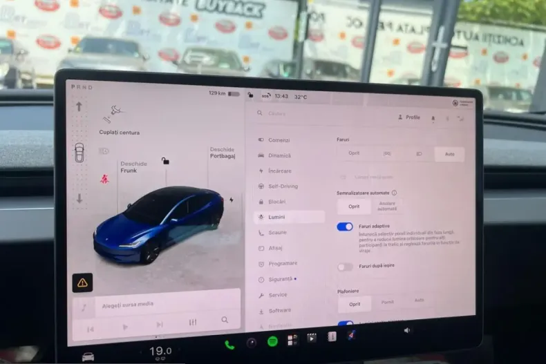 Tesla Model 3 din 2025 cu 42.248 km - oferta TES242585 - foto 15