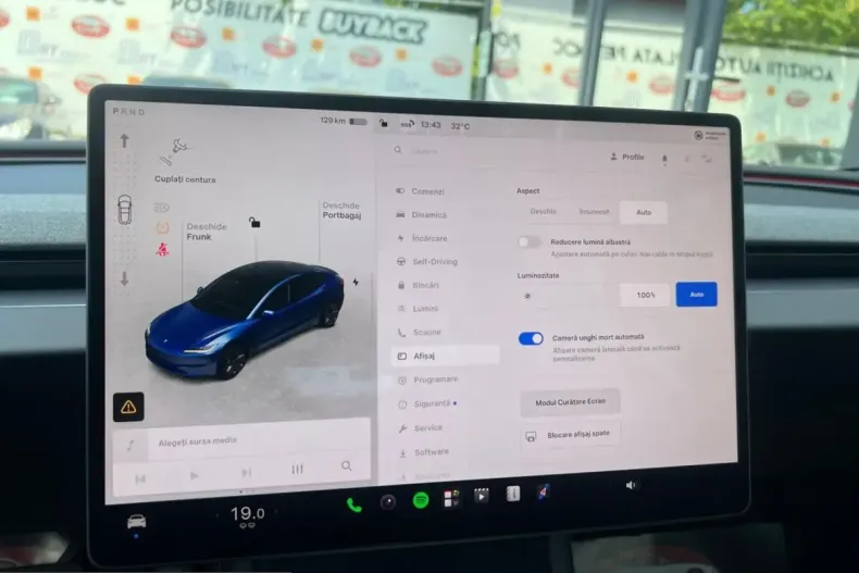 Tesla Model 3 din 2025 cu 42.248 km - oferta TES242585 - foto 18