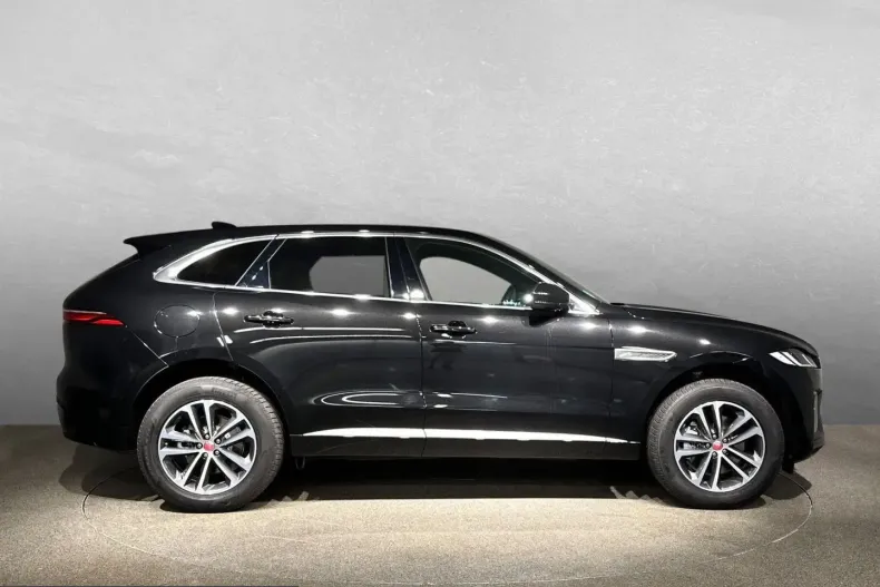 Jaguar F-Pace din 2023 cu 8.500 km - oferta JAG242586 - foto 7