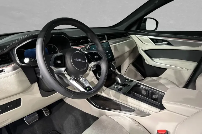 Jaguar F-Pace din 2023 cu 8.500 km - oferta JAG242586 - foto 12