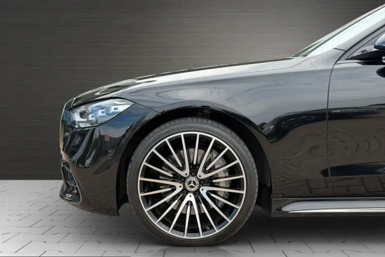 Mercedes-Benz S 580 (Clasa S) din 2024 cu 53.745 km - oferta MER242587 - foto 34