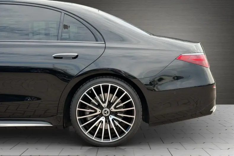 Mercedes-Benz S 580 (Clasa S) din 2024 cu 53.745 km - oferta MER242587 - foto 35