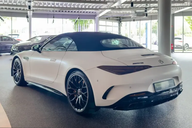 Mercedes-Benz SL 63 AMG (Clasa SL) din 2024 cu 32.243 km - oferta MER242590 - foto 5