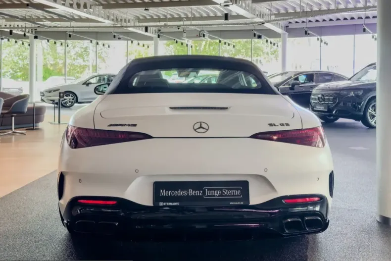 Mercedes-Benz SL 63 AMG (Clasa SL) din 2024 cu 32.243 km - oferta MER242590 - foto 6