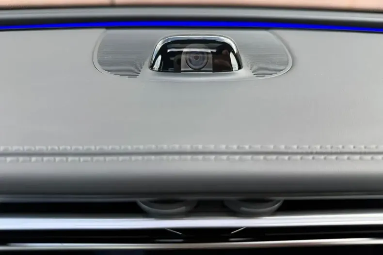 Mercedes-Benz E 200 (Clasa E) din 2024 cu 14.300 km - oferta MER242594 - foto 22