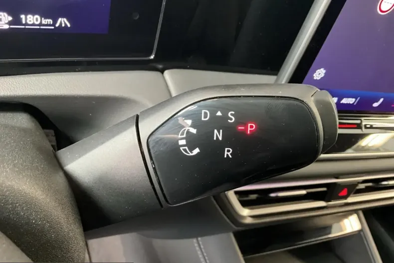 Volkswagen Tiguan din 2024 cu 54.209 km - oferta VOL242598 - foto 12