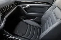 Volkswagen Touareg din 2022 cu 48.810 km - oferta VOL242599 - foto 21