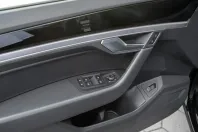 Volkswagen Touareg din 2022 cu 48.810 km - oferta VOL242599 - foto 26