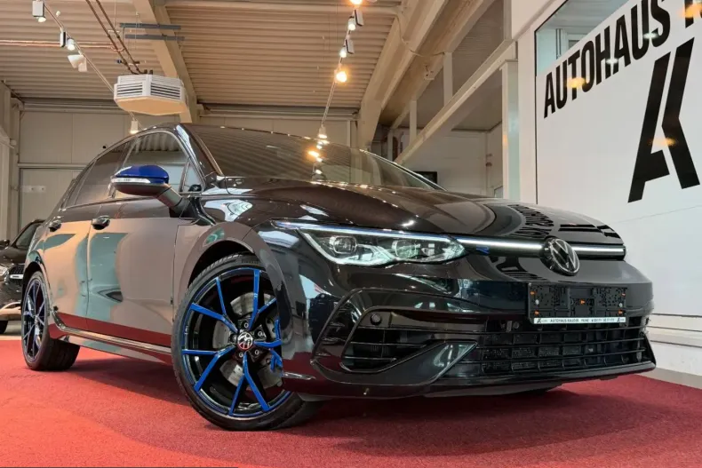 Volkswagen Golf din 2023 cu 60.215 km - oferta VOL242600 - foto 1