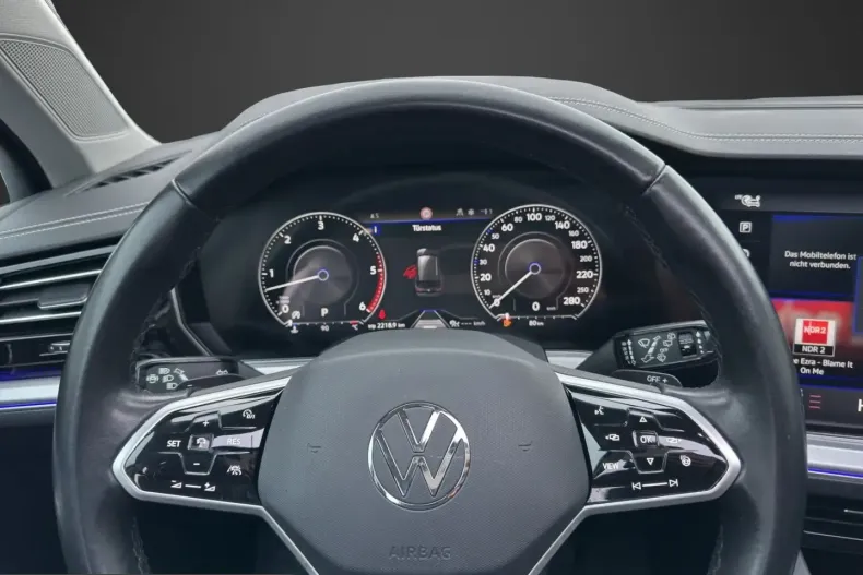 Volkswagen Touareg din 2021 cu 59.980 km - oferta VOL242601 - foto 12