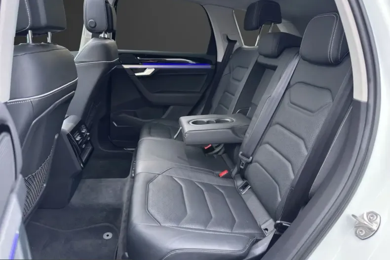 Volkswagen Touareg din 2021 cu 59.980 km - oferta VOL242601 - foto 17