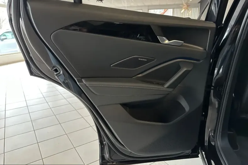 Volkswagen Tiguan din 2024 cu 8.000 km - oferta VOL242603 - foto 35