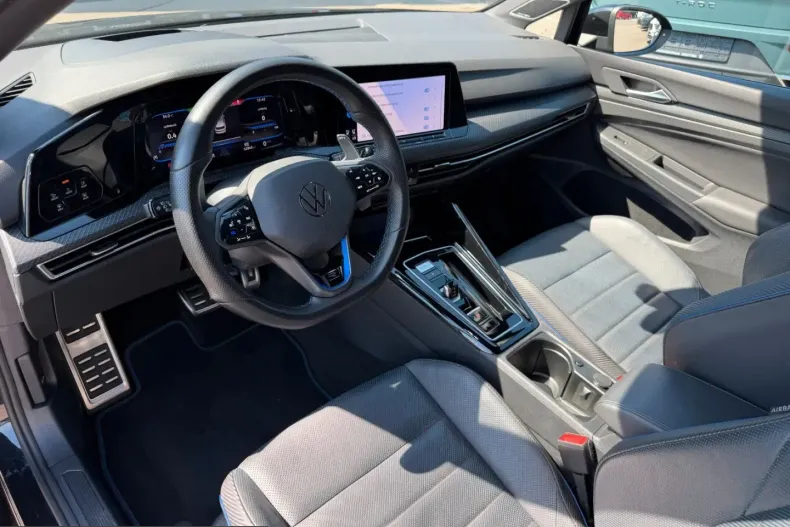 Volkswagen Golf din 2023 cu 52.880 km - oferta VOL242605 - foto 7