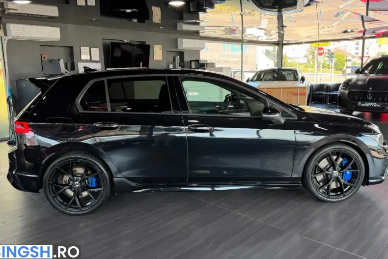 Volkswagen Golf din 2023 cu 52.880 km - oferta VOL242605 - foto 9