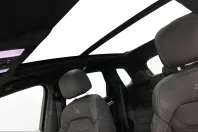 Volkswagen Touareg din 2023 cu 31.780 km - oferta VOL242607 - foto 4