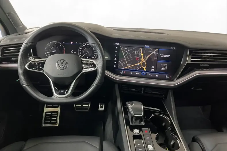 Volkswagen Touareg din 2023 cu 31.780 km - oferta VOL242607 - foto 14