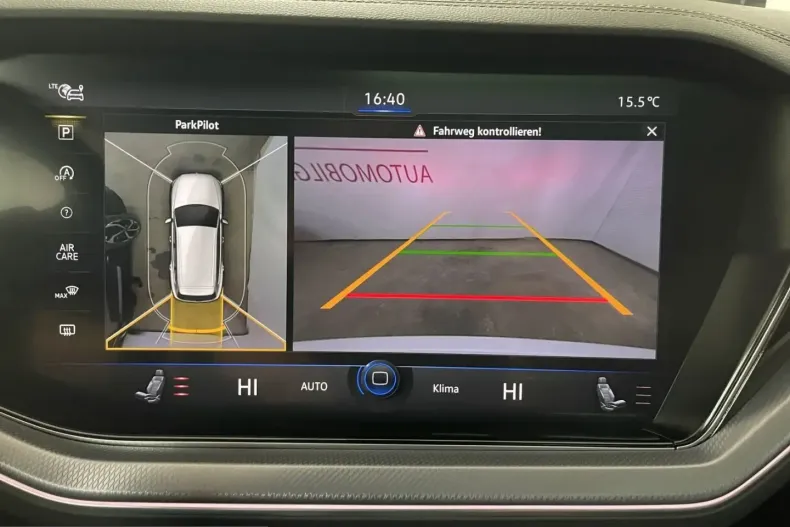 Volkswagen Touareg din 2023 cu 31.780 km - oferta VOL242607 - foto 16