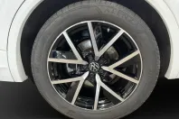 Volkswagen Touareg din 2023 cu 31.780 km - oferta VOL242607 - foto 18