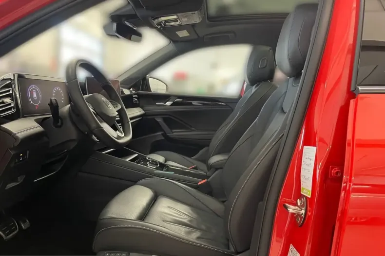 Volkswagen Tiguan din 2025 cu 31.470 km - oferta VOL242611 - foto 8