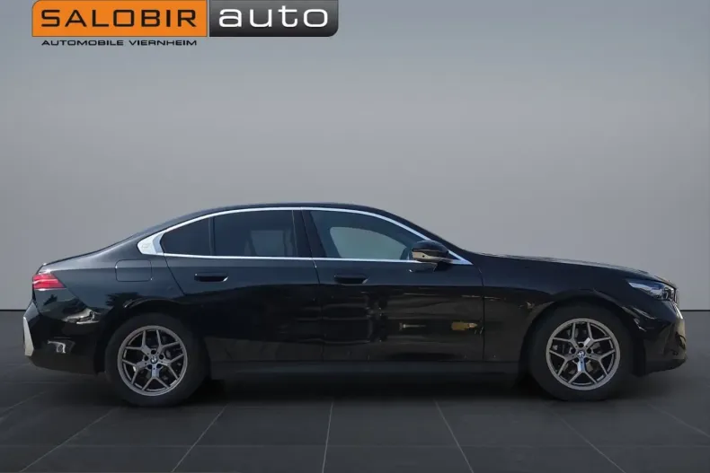 BMW 520 (Seria 5) din 2024 cu 50.000 km - oferta BMW242616 - foto 6