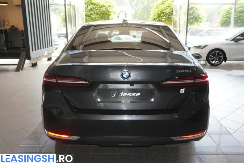 BMW 520 (Seria 5) din 2024 cu 40.900 km - oferta BMW242617 - foto 6