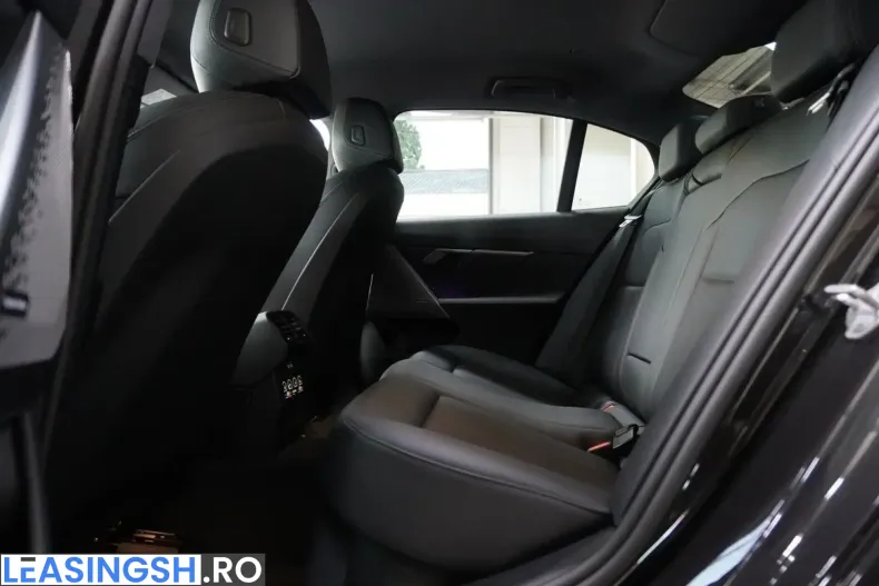 BMW 520 (Seria 5) din 2024 cu 40.900 km - oferta BMW242617 - foto 11