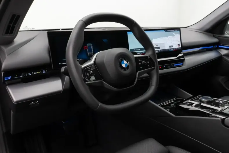BMW 520 (Seria 5) din 2024 cu 28.813 km - oferta BMW242618 - foto 19