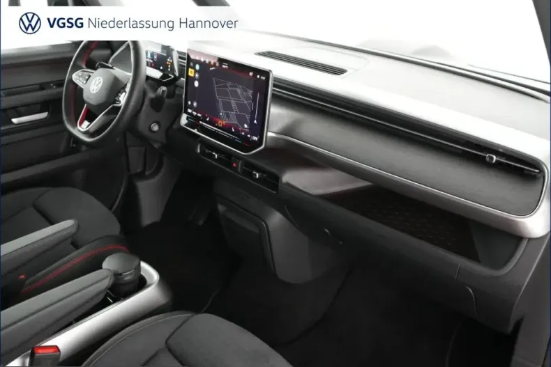 Volkswagen ID. Buzz din 2025 cu 14.704 km - oferta VOL242623 - foto 3