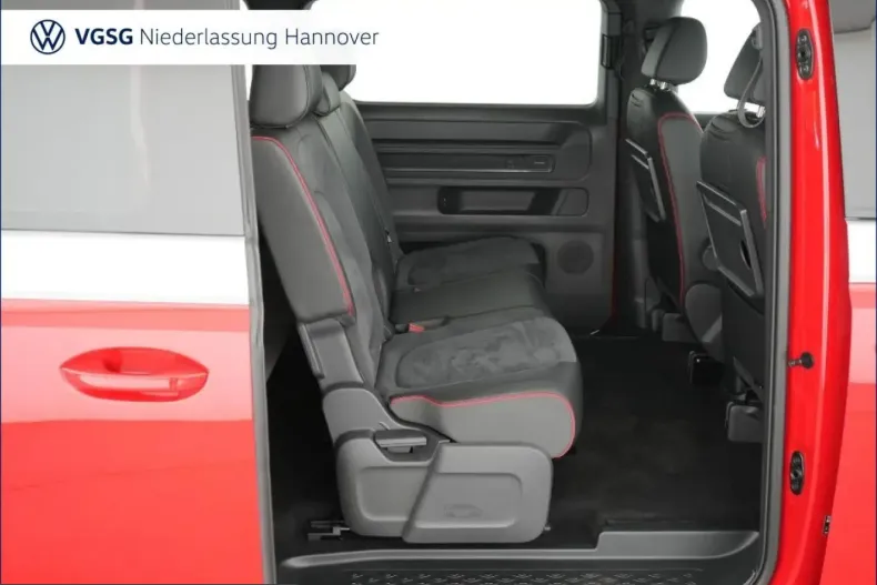 Volkswagen ID. Buzz din 2025 cu 14.704 km - oferta VOL242623 - foto 7