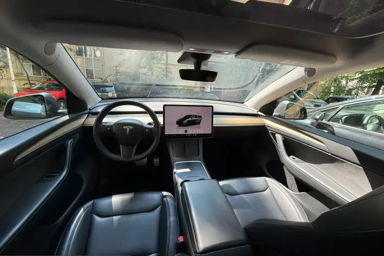 Tesla Model Y din 2023 cu 79.850 km - oferta TES242626 - foto 8