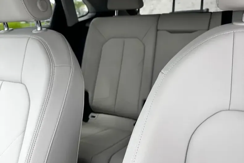 Audi Q3 din 2025 cu 14.000 km - oferta AUD242630 - foto 7