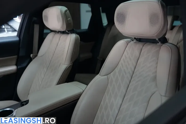 Cadillac Lyriq din 2024 cu 14.280 km - oferta CAD242637 - foto 12